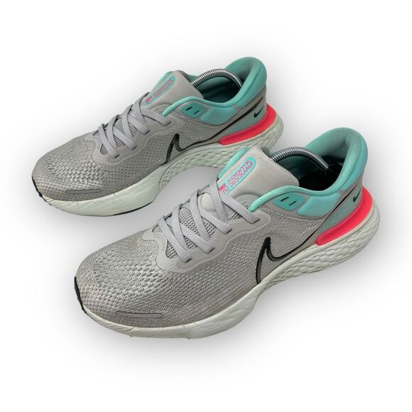 Nike ZoomX Invincible Run Running Shoes Flyknit Grey Turquoise Pink Mens Size 12 - Picture 1 of 12
